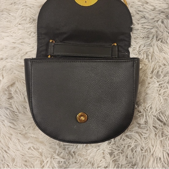 Nwot Love  Lore gold chain crossbody - Picture 8 of 8